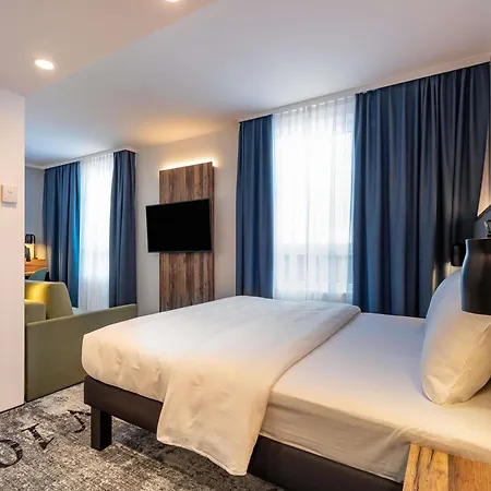 ibis Styles Hamburg Barmbek-3